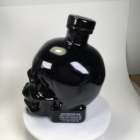 Crystal Head Vodka Onyx Skull Bottle EMPTY - Picture 2 of 7